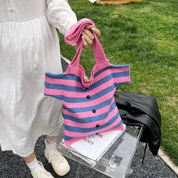 Тенденцията 2023 г., женствена чанта през рамо контрастен цвят, в чантата, модни и ежедневни вязаная чанта-кофа, дамски чанти-тоут голям капацитет